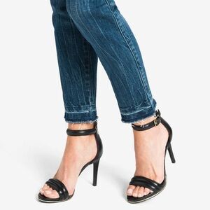 Kenneth Cole Brooke heels
